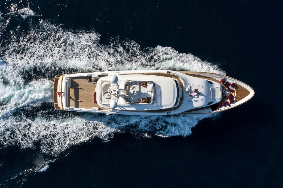Navetta 33
