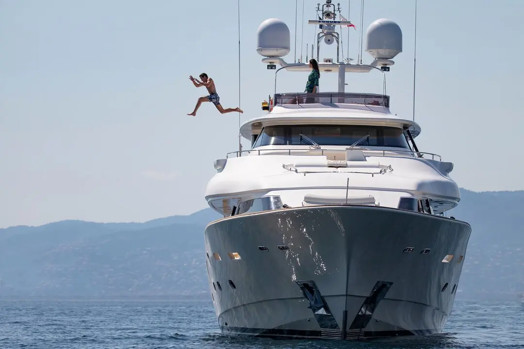Navetta 33